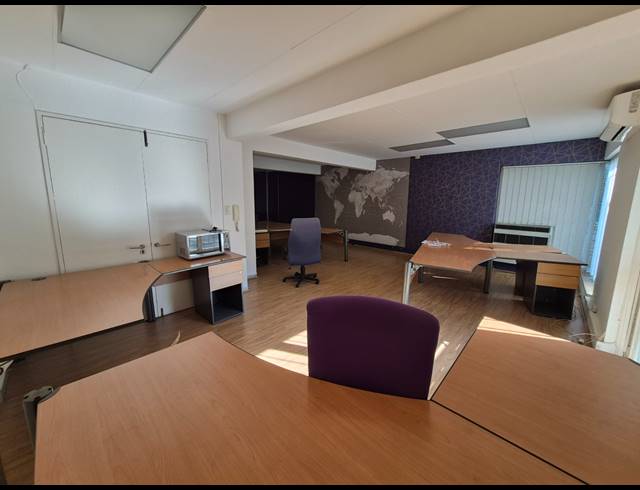 117M² OFFICE TO LET IN RIVONIA